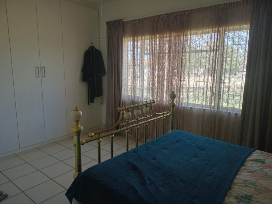 4 Bedroom Property for Sale in Bloemhof North West